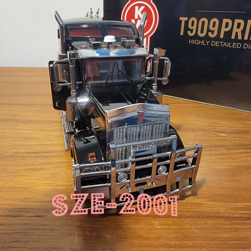 Exclusive Kenworth T909 Black Prime Mover Australian Truck 1/32 DieCast Model
